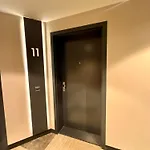 Eurovea Tower, 27th Floor Apartment, Free Parking * Bratislava