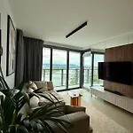 Apartamento Eurovea Tower, 27th Floor Apartment, Free Parking *
