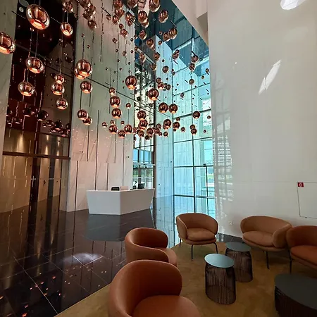 Eurovea Tower, 27th Floor Apartment, Free Parking Apartmán *