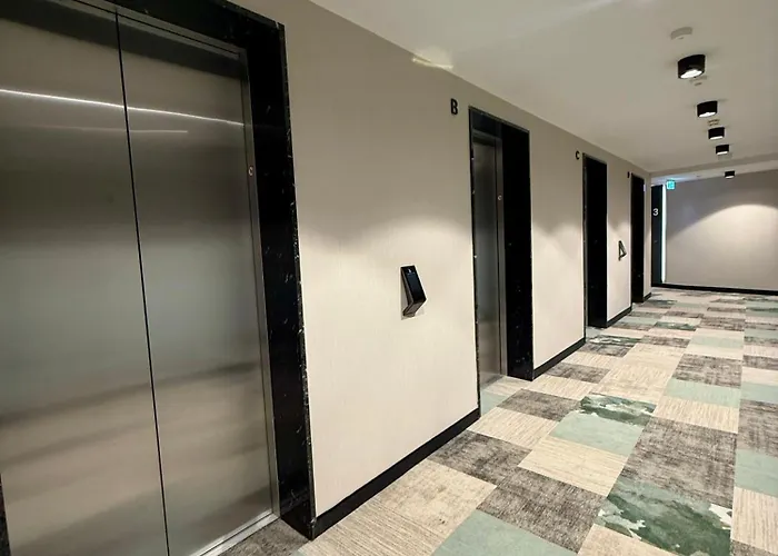 アパート Eurovea Tower, 27th Floor Apartment, Free Parking *